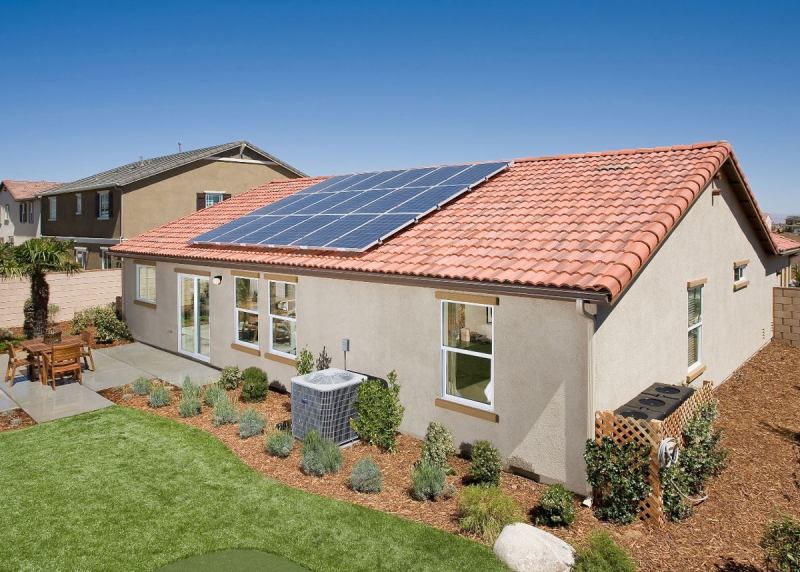 MonierLifetile's smog-eating concrete tiles on a KB Home model in California.