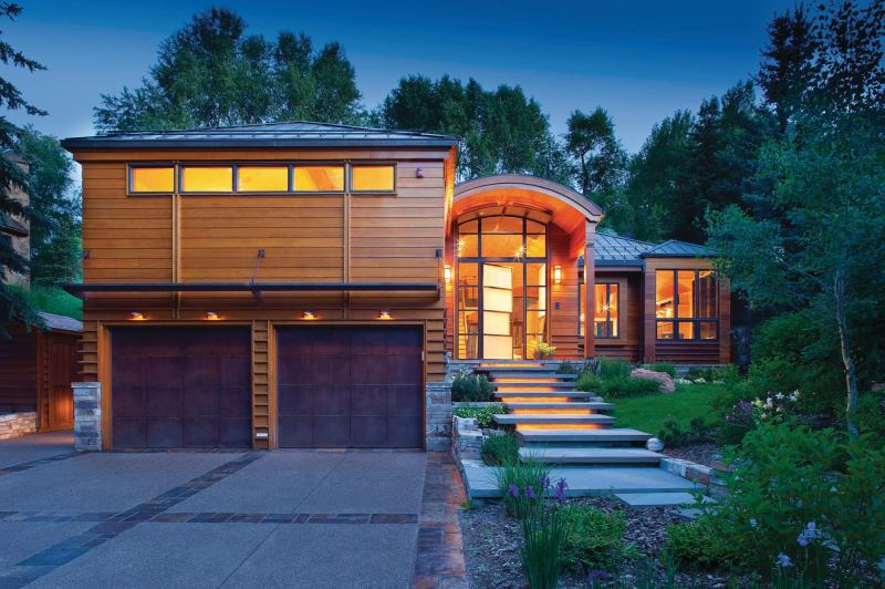 Tone It Down This natural beauty was once an emblem of big wealth and poor taste that most considered unsalvageable.