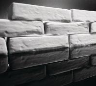 Lowering the Temperature Envitrum’s VitroBrick acts like a masonry material but takes 60 percent less heat to produce.