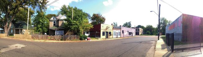 The Memphis Slim Collaboratory is located on the edge of a residential area, across the street from the Stax Museum of American Soul Music and the Stax Music Academy. 