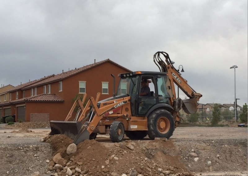 Pardee Homes--a TRI Pointe Group home builder--breaks ground on the BUILDER TRI Pointe Responsive Home, with creative director Bobby Berk.