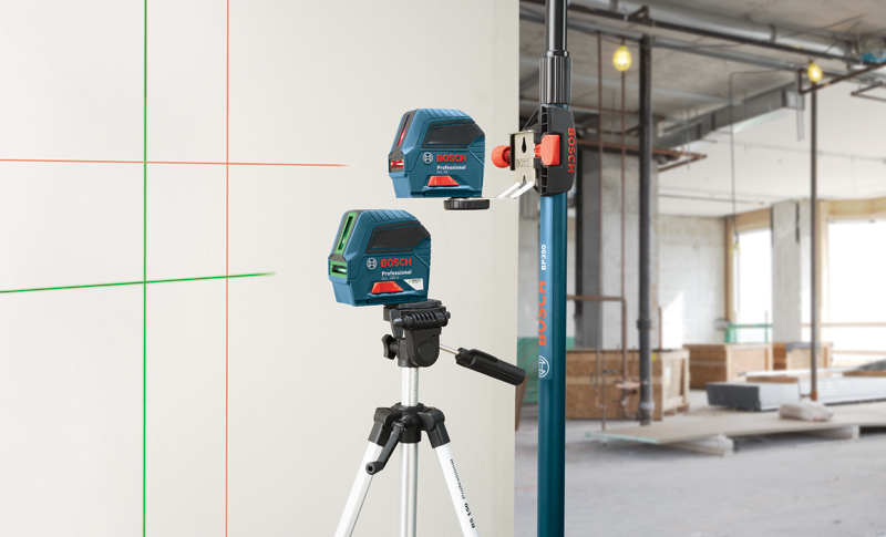 Comparing red and green laser levels.