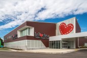 Le Bonheur Jackson Clinic, northwest perspective, day.