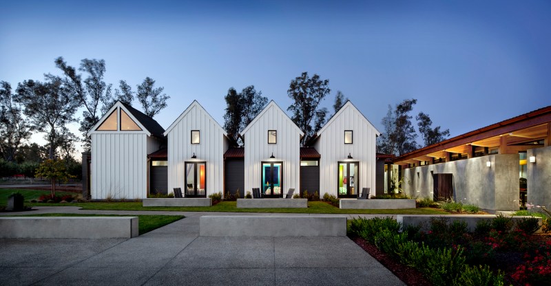 2017 Best Custom Home Under 4,000 Square Feet—Pistachio Grove, Merced, Calif. Architect: R. Douglas Mansfield Architect
