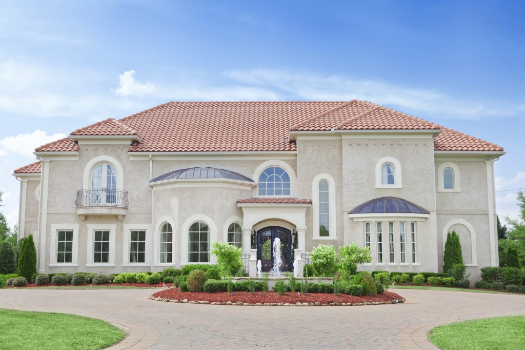23% of affluent millennials want their next home to have at least 20,000 square feet, according to a new report from Luxury Portfolio International.