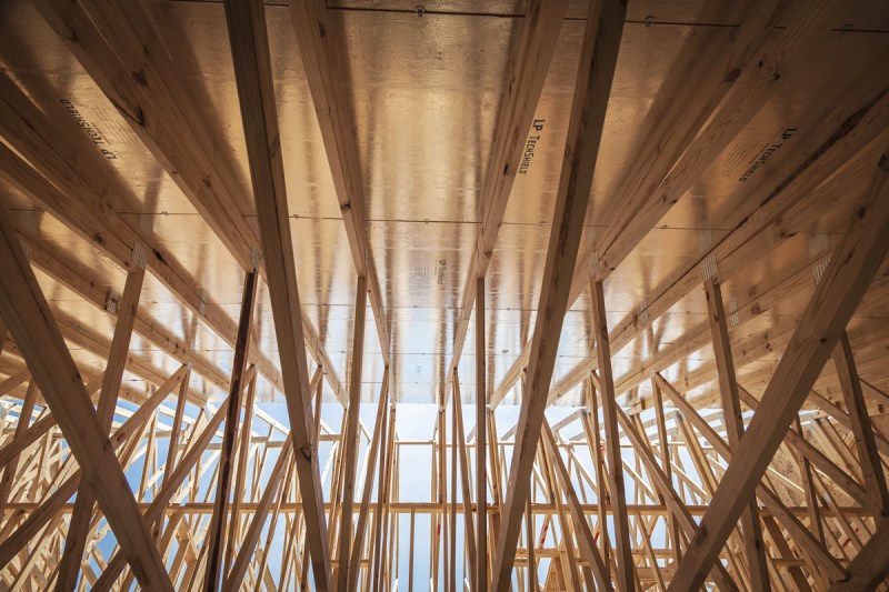The Performance Method option utilizes deeply buried ducts and LP TechShield Radiant Barrier Sheathing to meet Title 24 standards.