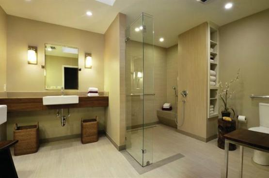 The+judges+awarded+the+Crest+Ridge+Master+Bath+a+Special+focus+for+being+a+design+that%27s+truly+universal.+It+exemplifies+that+meets+current+needs+of+the+household%2c+and+it+looks+down+the+road+toward+future+needs.