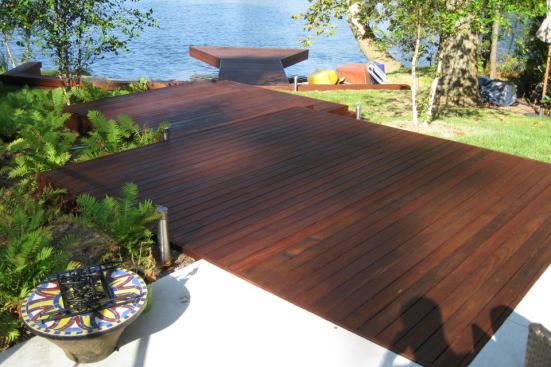 Choose from seven Ready Seal colors to accent and protect decks, pergolas, siding, and more.