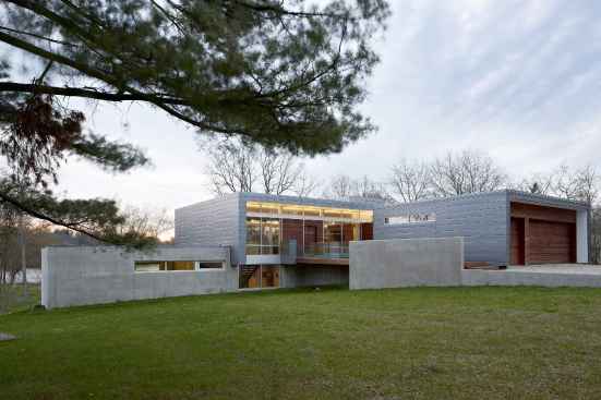 Riverview House Bathroom - Studio Dwell Architects / Chicago, IL.