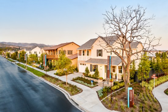 FivePoint Communities’ in-house architects produced all of the
house plans for the Great Park Neighborhoods, designing models aimed at attracting a wide range of ages and ethnicities