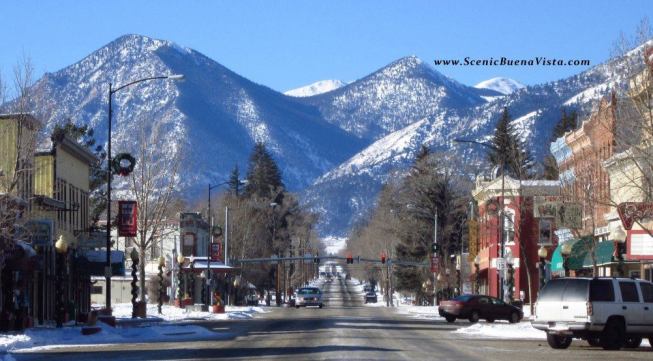 SOUTH MAIN  The town of Buena Vista is a walkable community on the Arkansas River.