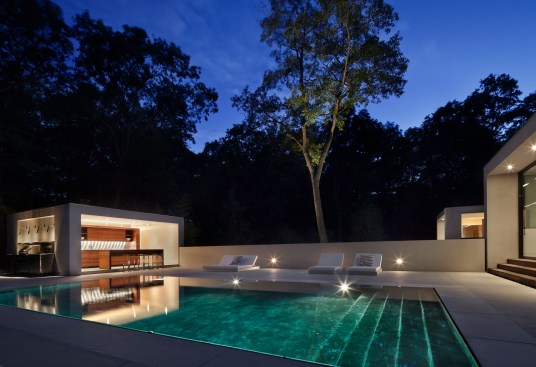 Concrete+Room+and+Cabana