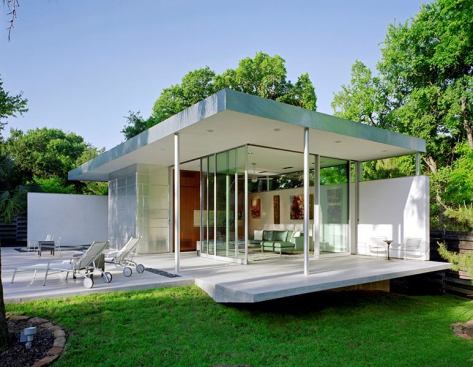 2008 Merit Award - 
Outdoor Pavilion, Austin, Texas
Entrant/Architect: Steinbomer & Associates Architects, Austin, Texas; 
Builder: MG Construction Works, Austin  Though only 620 square feet, this backyard pavilion serves as pool house, guesthouse, office, retreat, entertainment space, and ancillary art gallery for the art dealers who own it.