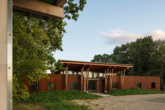 Edge+House