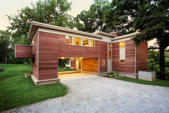 Wood helps this home, titled &Auml;kta Linjen (Swedish for “Authentic Lines”), meld with the trees that shade it. Location: Siloam Springs, Ark.; Architect: Matthias Pearson
