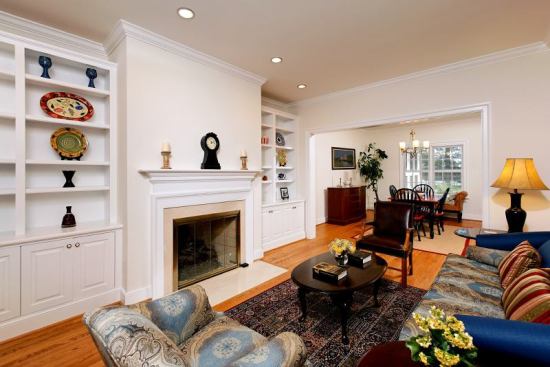 In the open-plan layouts, the living rooms blend into the dining rooms.
