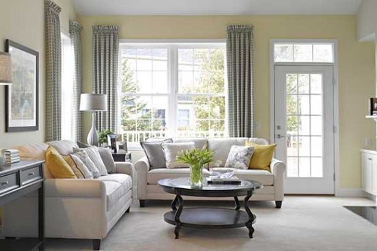 FINNEY CROSSING  Floor plans optimize privacy by limiting windows that face other units and offering private entrances when possible.