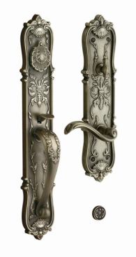 A good entry door hardware  Architects like to say&nbsp;the entry door handle is the handshake of a house. It sets the tone for what the buyer will see—or might see—inside. So, when it comes to entry door hardware, go big or go home. That doesn’t mean going overboard with something exorbitantly expensive; it just means finding a product that will grab your buyers’ attention.