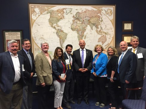 Home builder Kevin Woodward (third from left) and other NAHB members meet with Tennessee U.S. Rep. Scott DesJarlais (fifth from right).