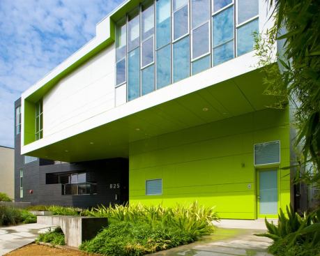 A strategically fragmented street fa&ccedil;ade opens into a courtyard containing&nbsp;2009 Project of the Year winner Habitat 825's circulation space. For more information on this project, 
click here.