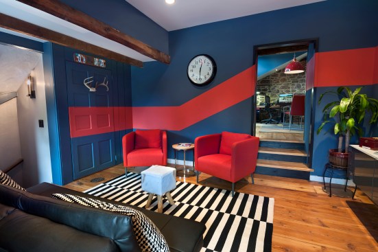 Studio(e) interior.