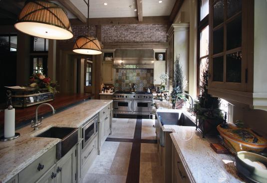 Davis Drive Residence kitchen. Architect: Historical Concepts, Atlanta