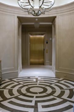In the St. Regis Residence, Berndsen Custom Homes brought its expertise in classical detailing to a high-rise condominium build-out.

Architect: Harrison Design Associates, Atlanta