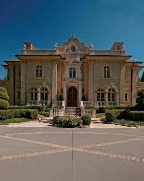 Berndsen Custom Homes’ Woodhaven Drive Residence. Architect: Design Traditions, Atlanta