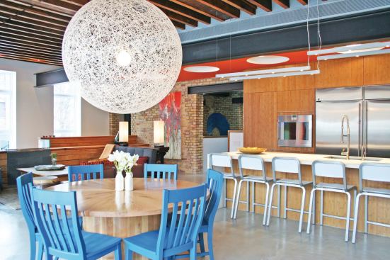Green Kitchen in a Reborn Schoolhouse

Chicago
