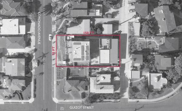 A site plan of the house.